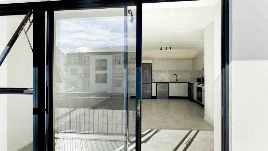 To Let 2 Bedroom Property for Rent in Sandown Western Cape